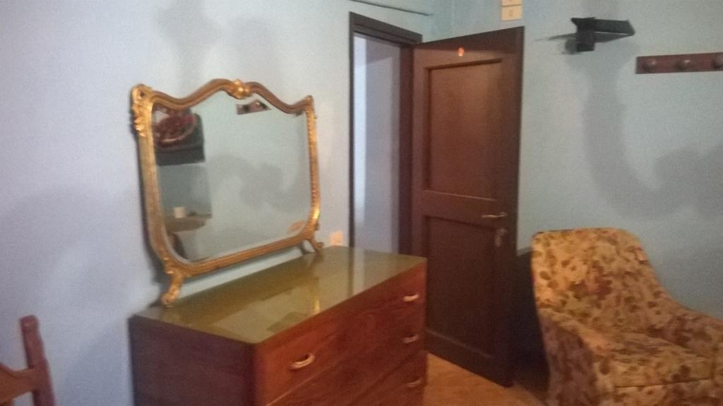 Bottega Di Montegiovi Hotel Scopeti Habitación foto